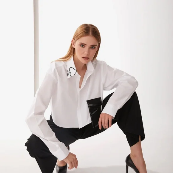 Crop Pocket Shirt - Picture 4 of 5